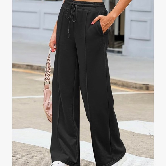 NWT High Waisted Wide Leg Sweatpants with Pockets Yoga Pants - Picture 3 of 9